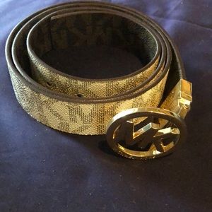 Michael Kors reversible leather belt brown and white gold buckle.
